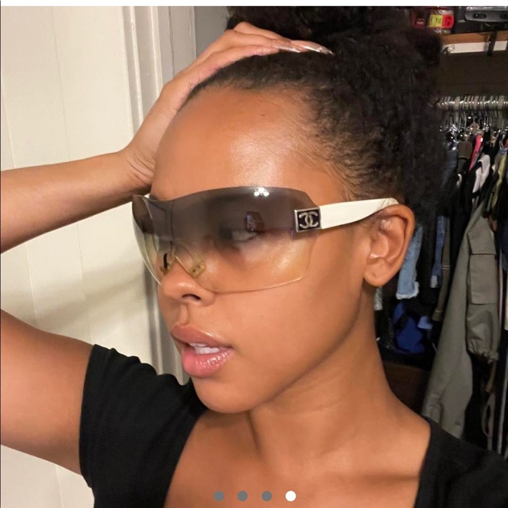 RARE CHANEL 4109 Sunglasses - Picture 8 of 9